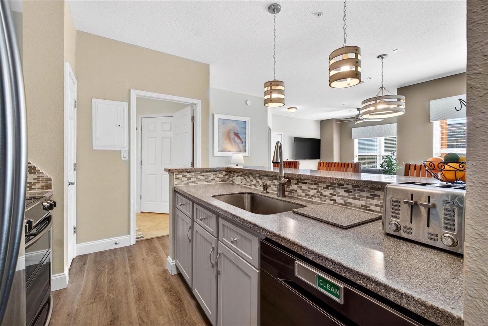 Image 8 of 35 For 10764 70th Avenue 5104