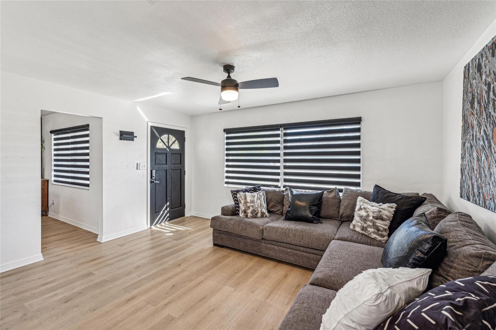 Image 11 of 21 For 2000 57th Street N