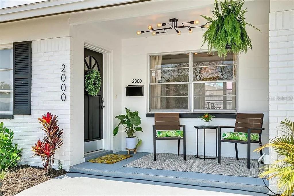 Image 2 of 21 For 2000 57th Street N