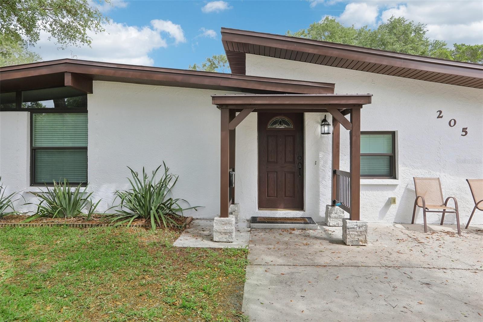 Details for 205 Jefferson Circle N, ST PETERSBURG, FL 33703