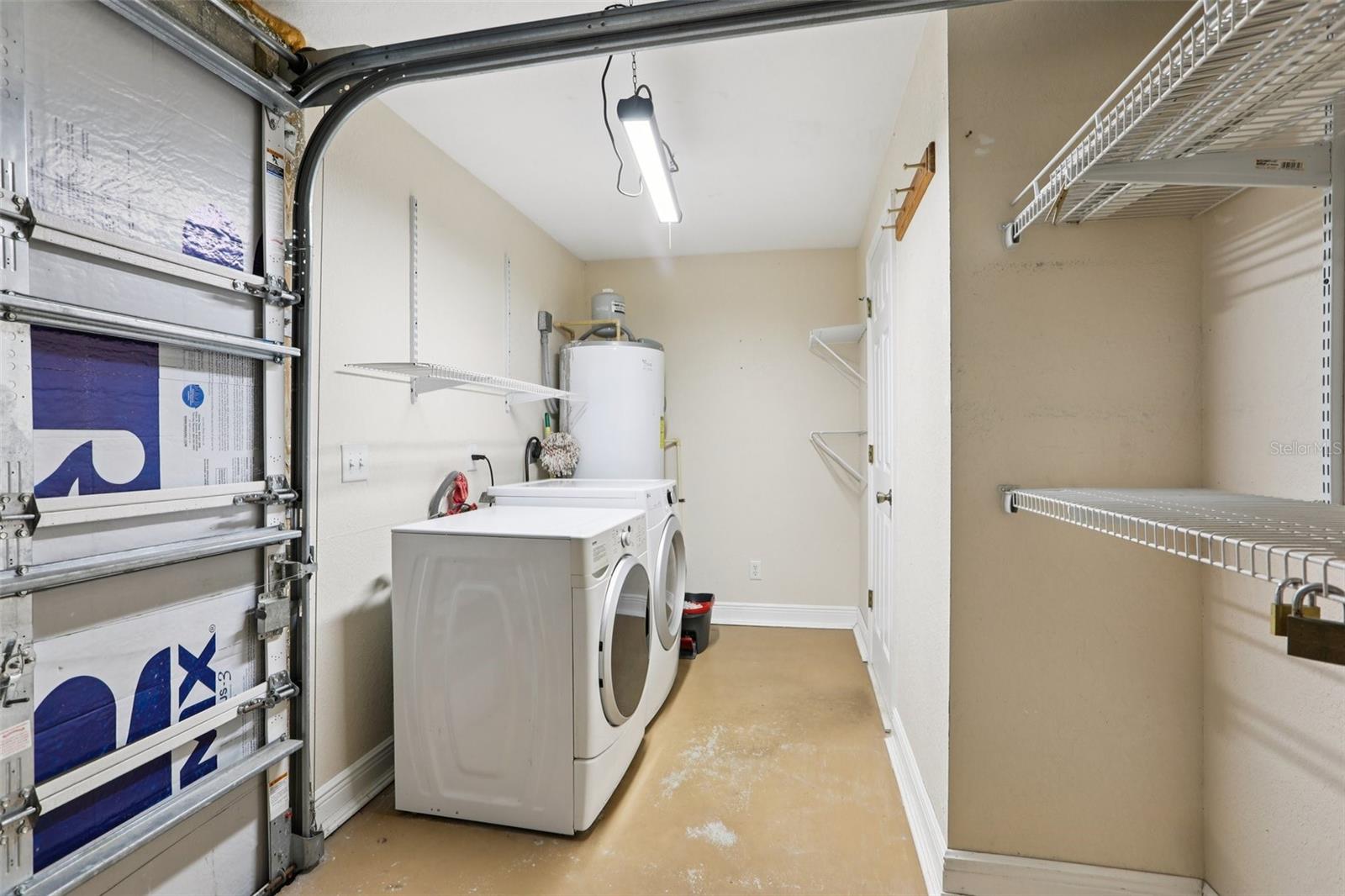 Image 24 of 37 For 205 Jefferson Circle N