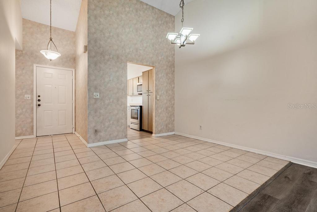 Image 15 of 55 For 274 Buckingham Place