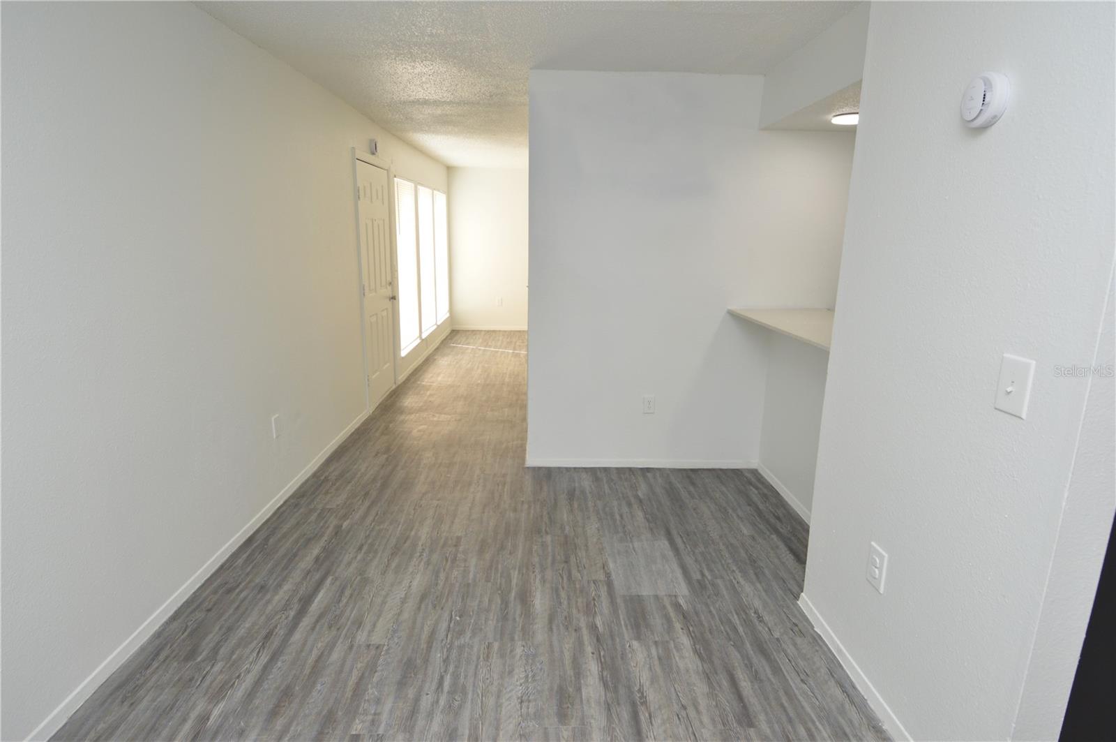 Image 24 of 76 For 5004 Castile Place 463