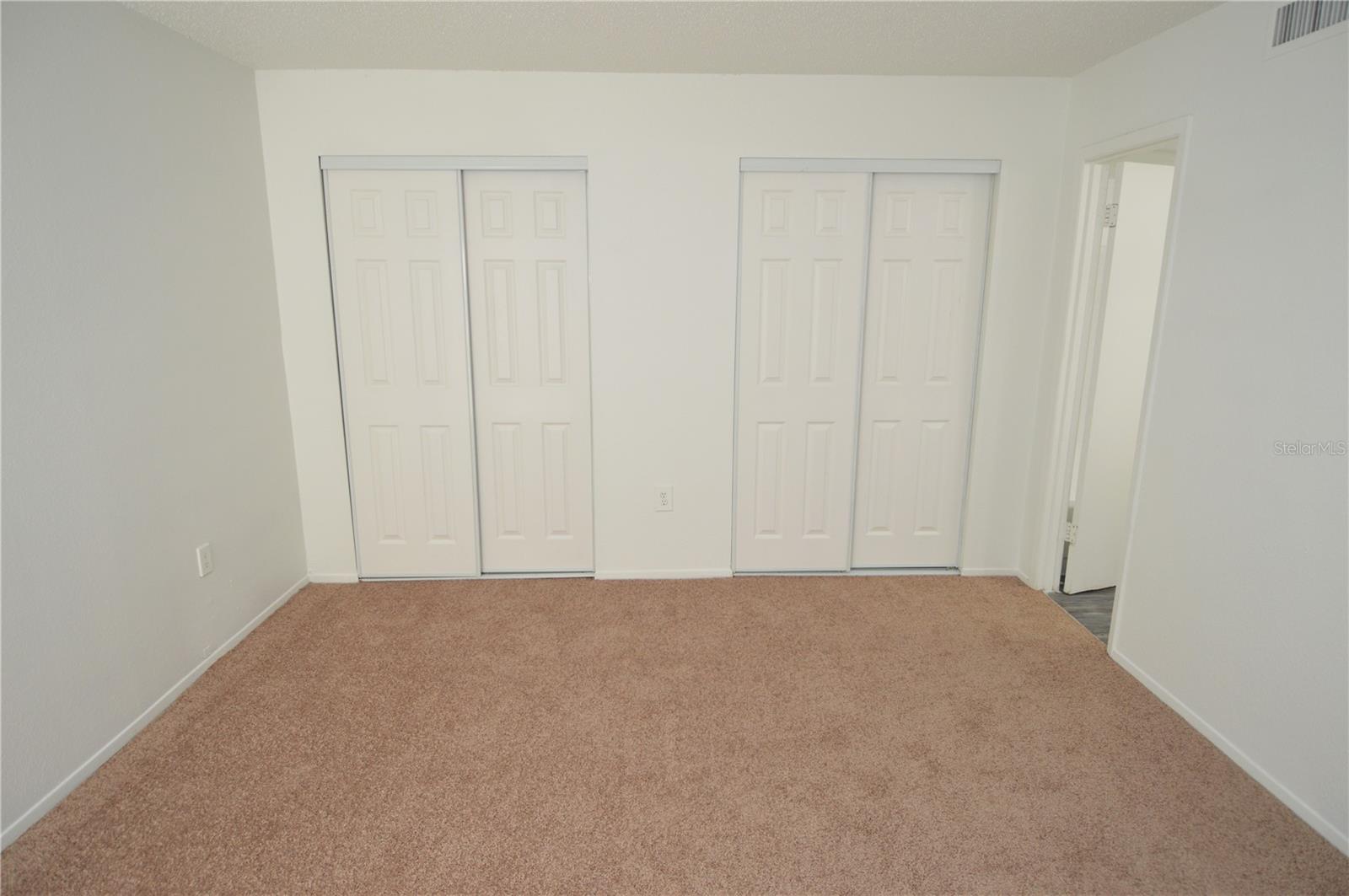 Image 29 of 76 For 5004 Castile Place 463