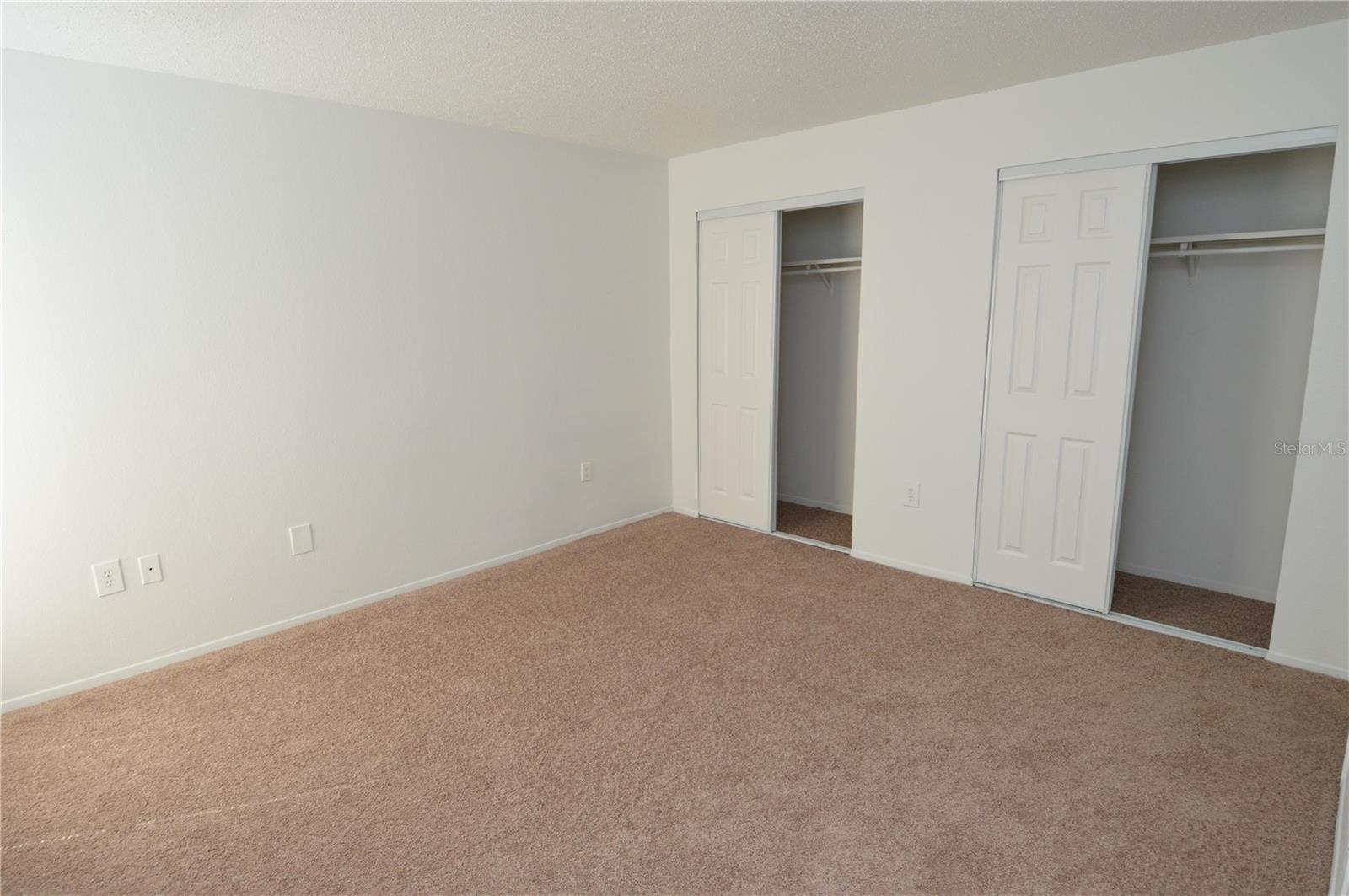 Image 33 of 76 For 5004 Castile Place 463