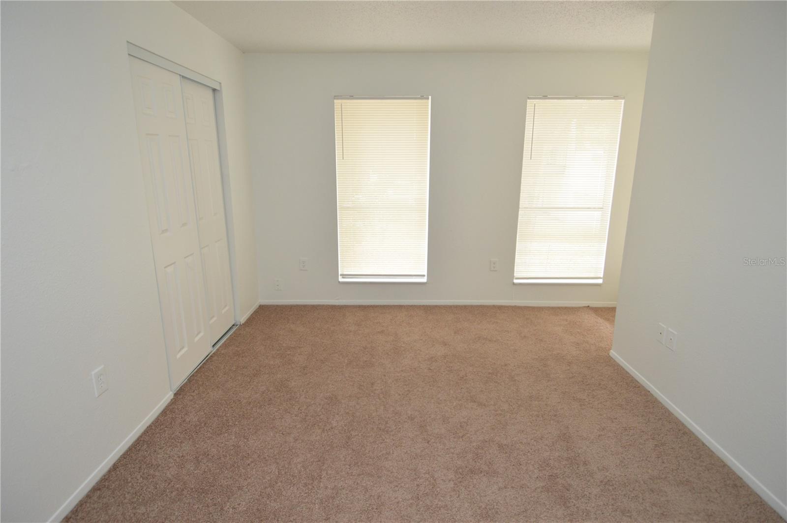 Image 44 of 76 For 5004 Castile Place 463