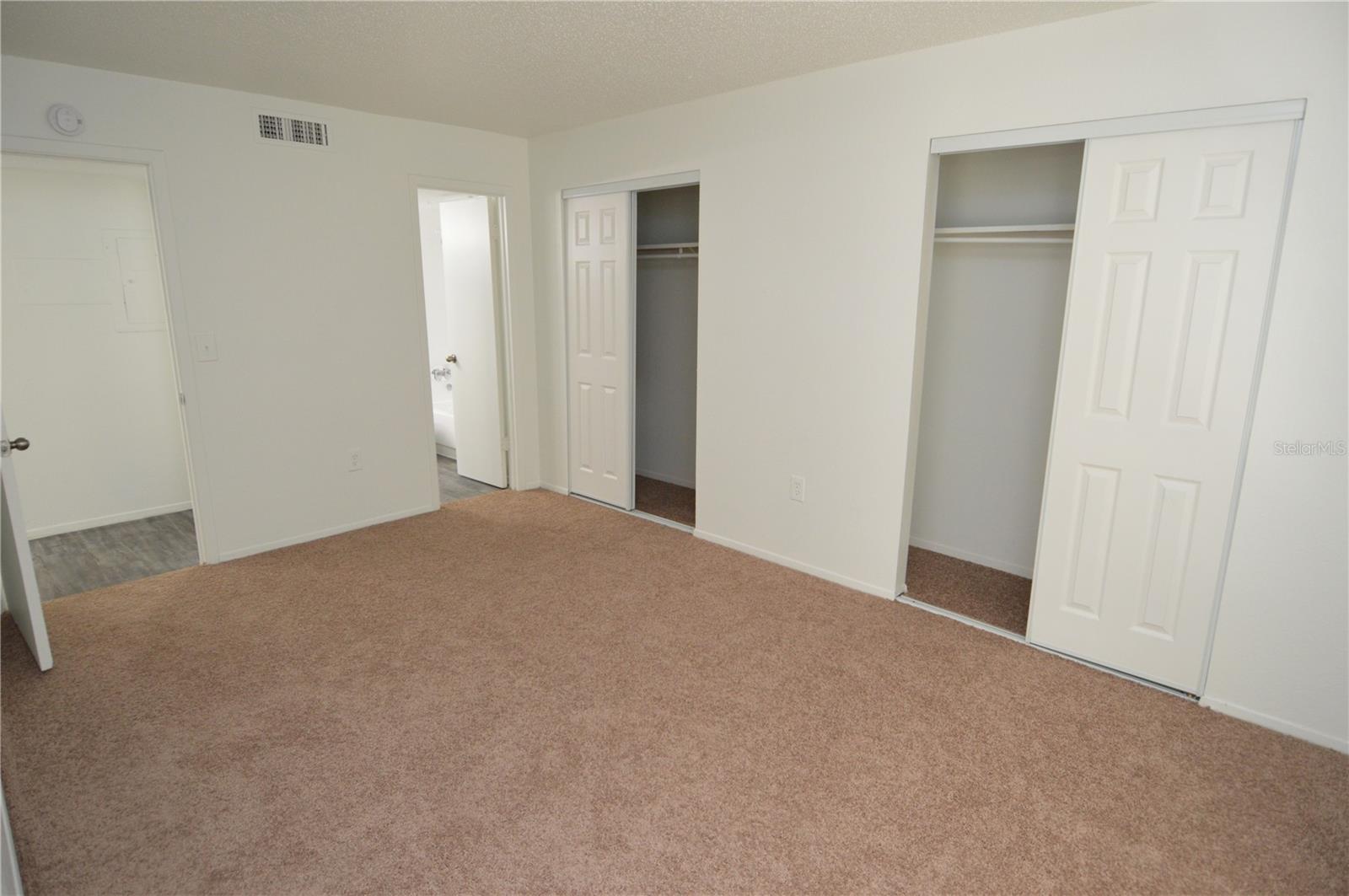 Image 48 of 76 For 5004 Castile Place 463