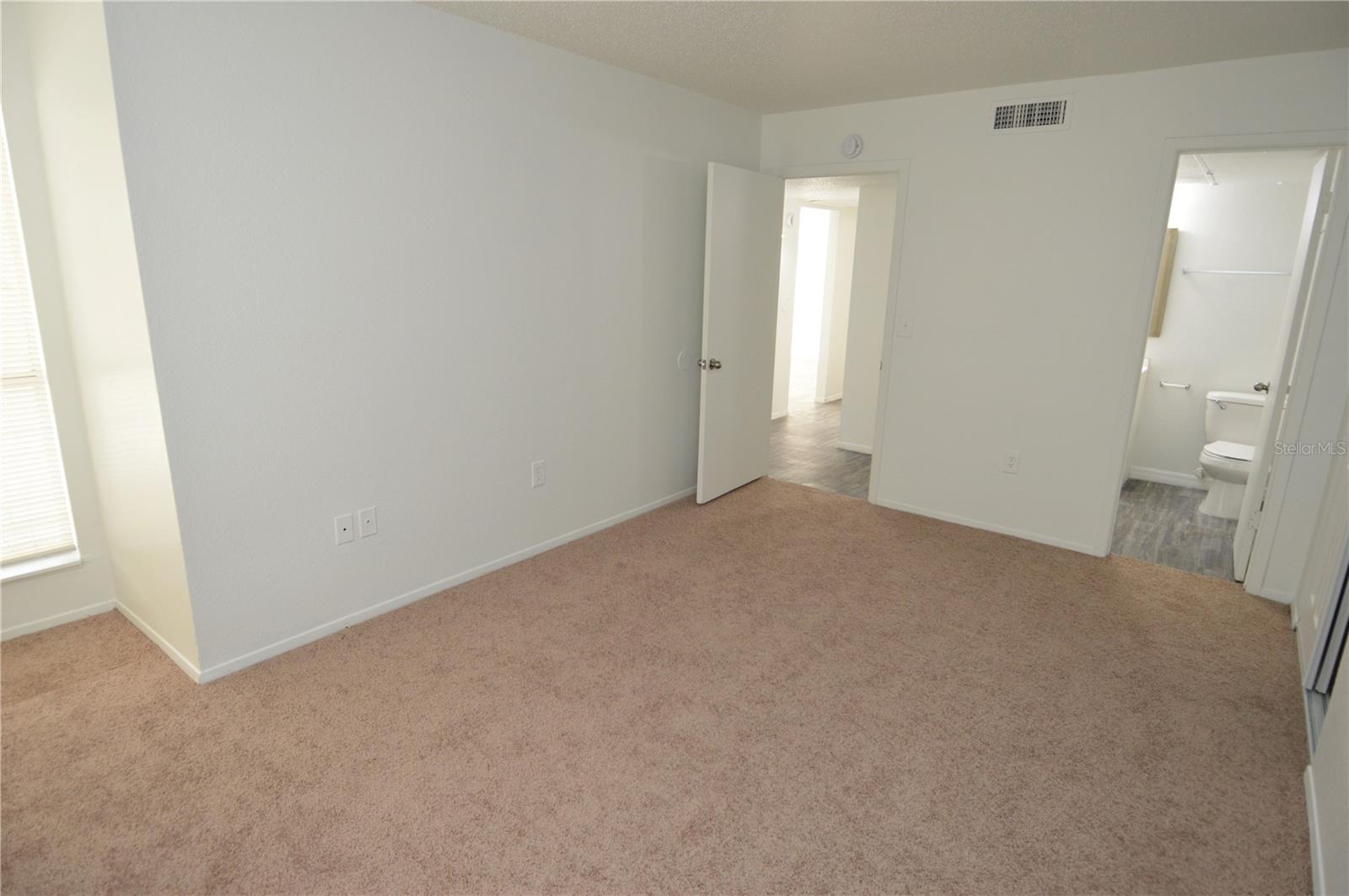 Image 50 of 76 For 5004 Castile Place 463