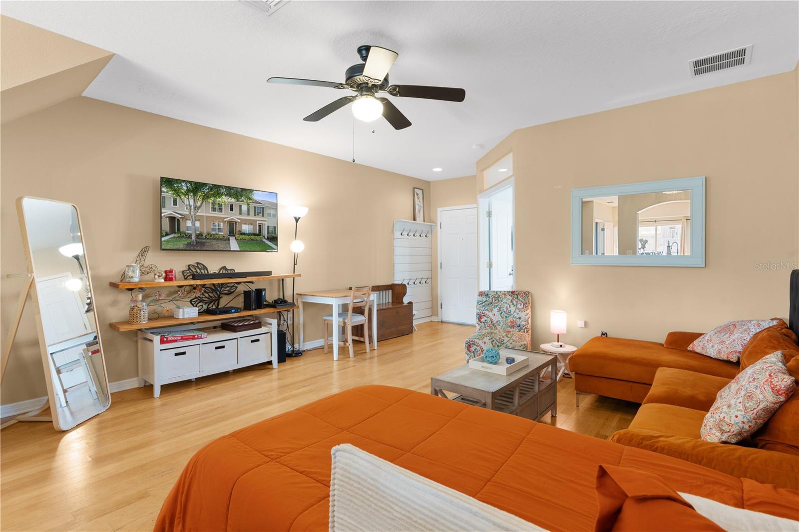 Image 15 of 35 For 12322 Foxmoor Peak Drive