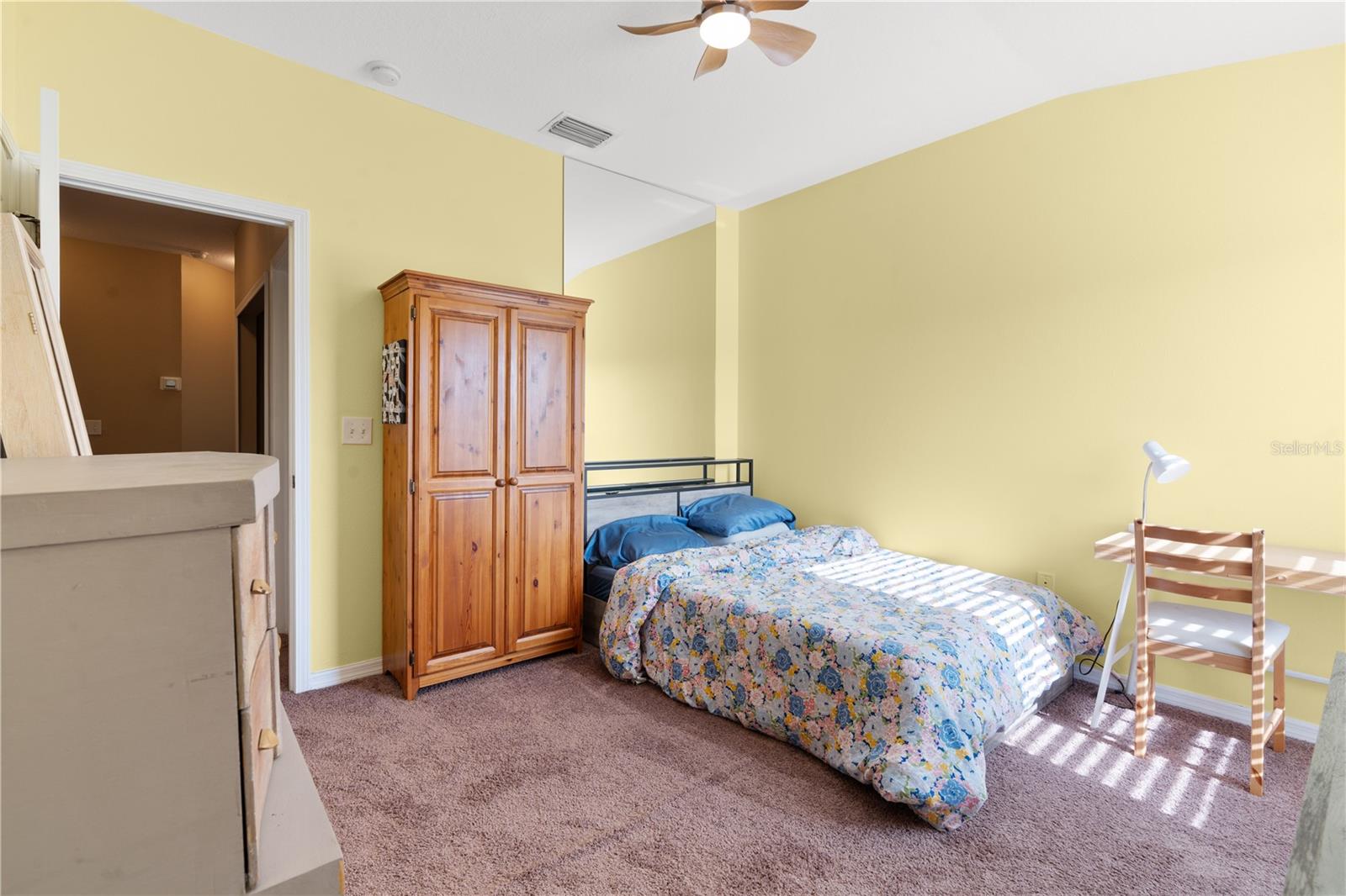 Image 22 of 35 For 12322 Foxmoor Peak Drive