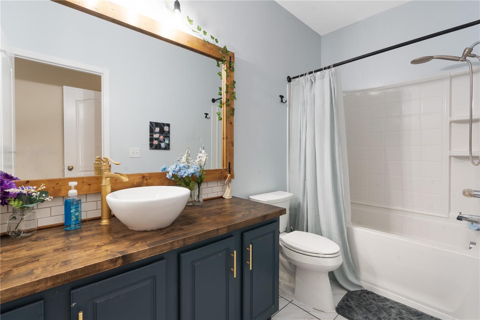 Image 27 of 35 For 12322 Foxmoor Peak Drive