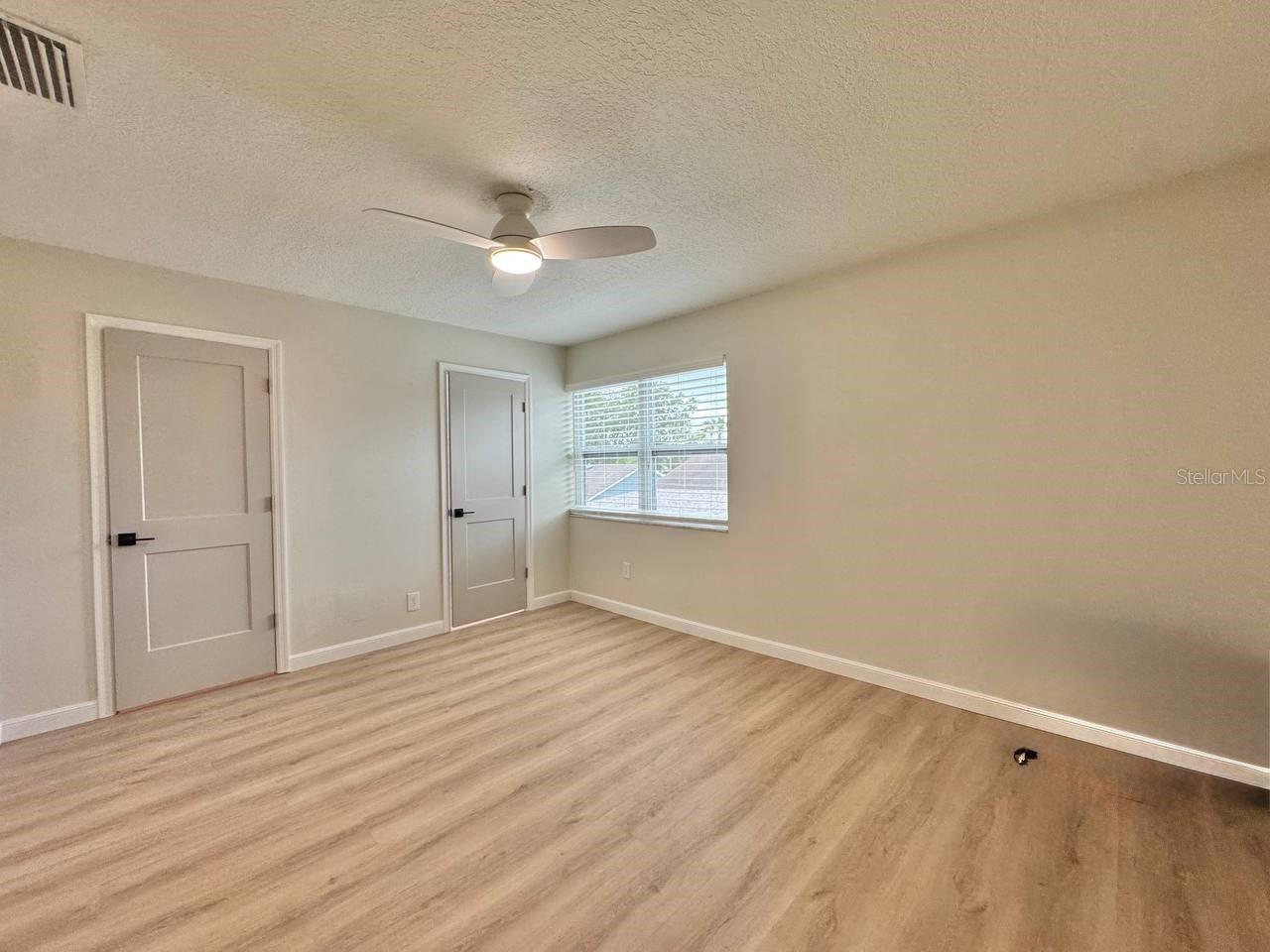 Image 27 of 44 For 14042 Lemon Valley Place