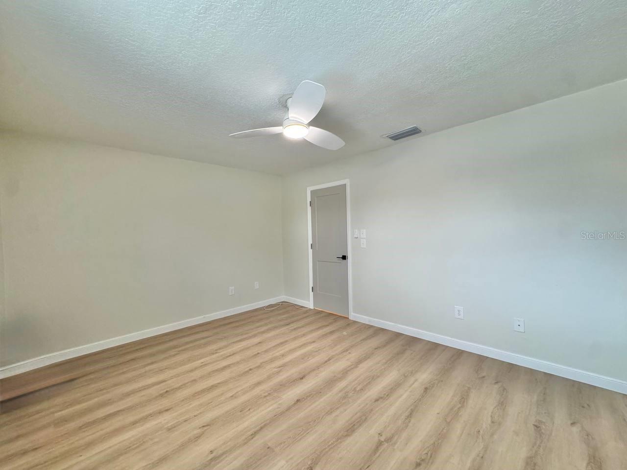 Image 30 of 44 For 14042 Lemon Valley Place