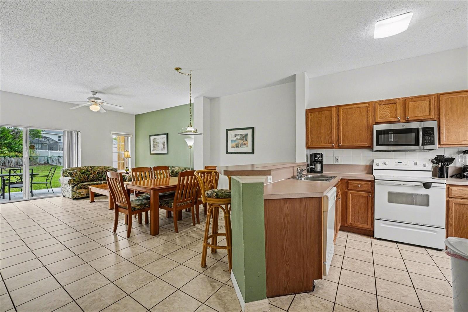 Image 10 of 40 For 1075 Park Ridge Circle