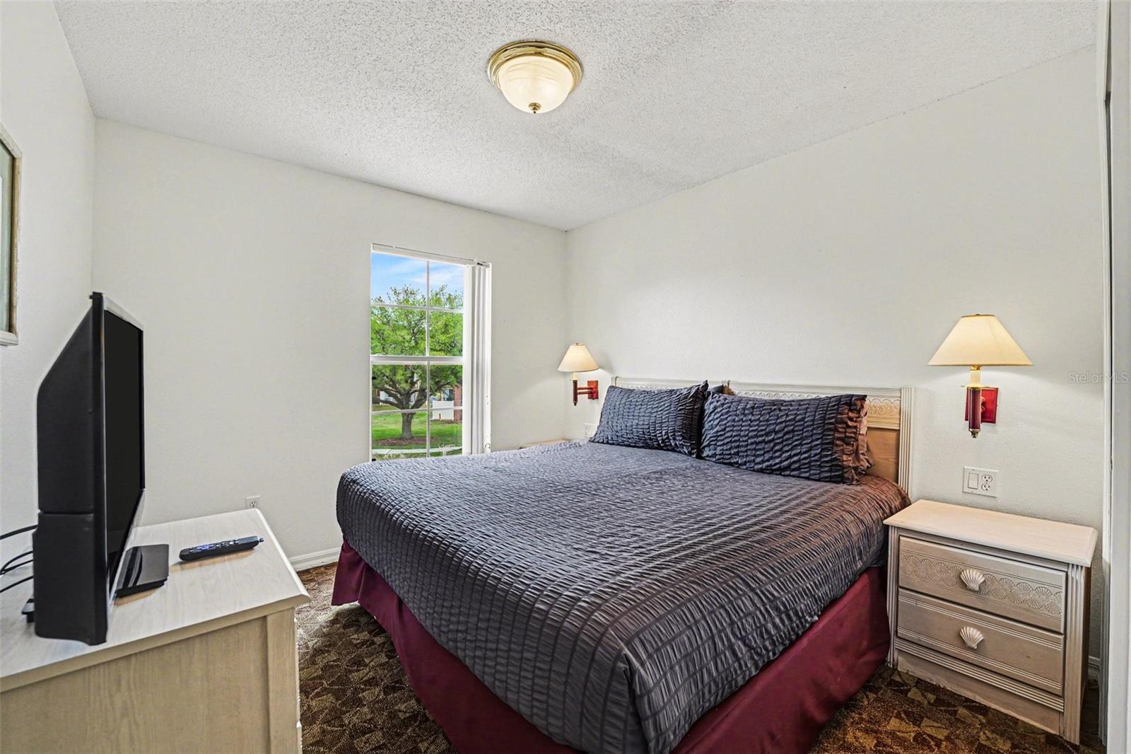 Image 12 of 40 For 1075 Park Ridge Circle