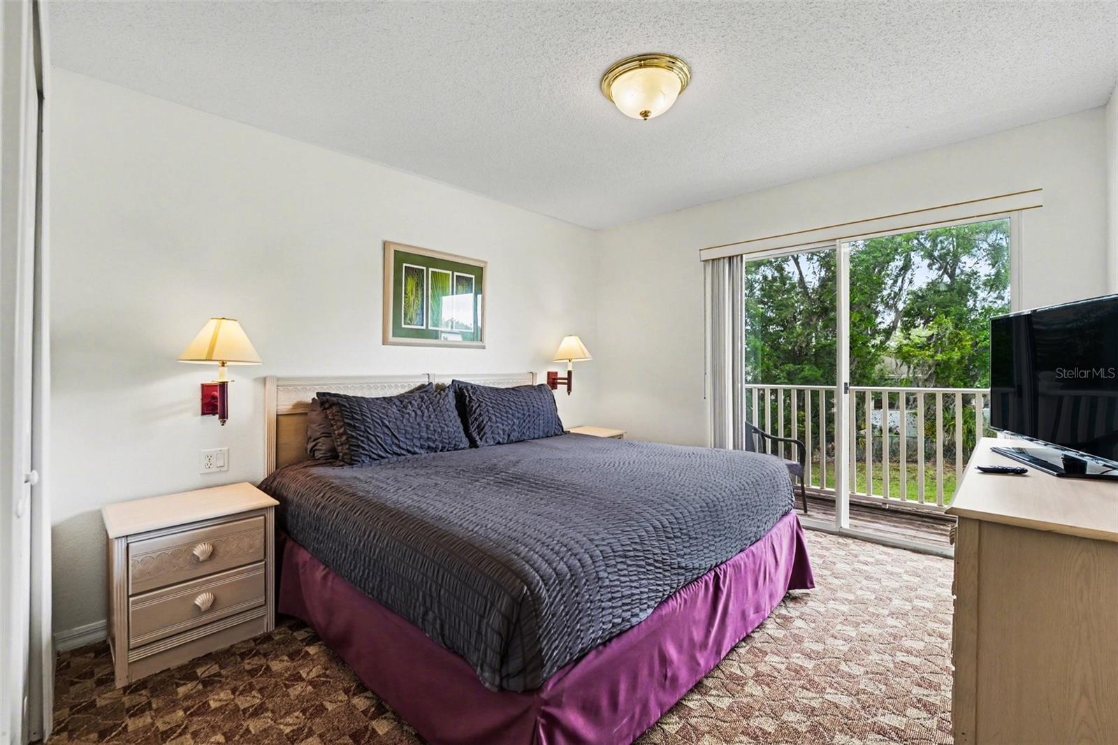 Image 15 of 40 For 1075 Park Ridge Circle