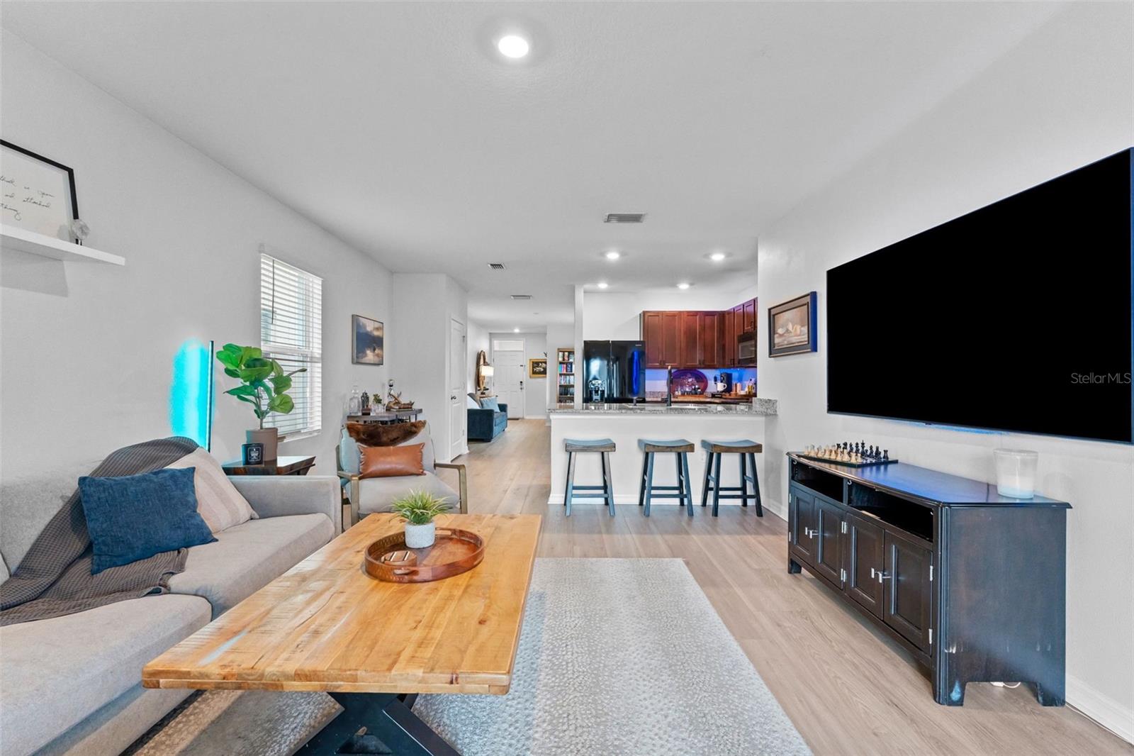 Image 12 of 35 For 10918 Trailing Vine Drive