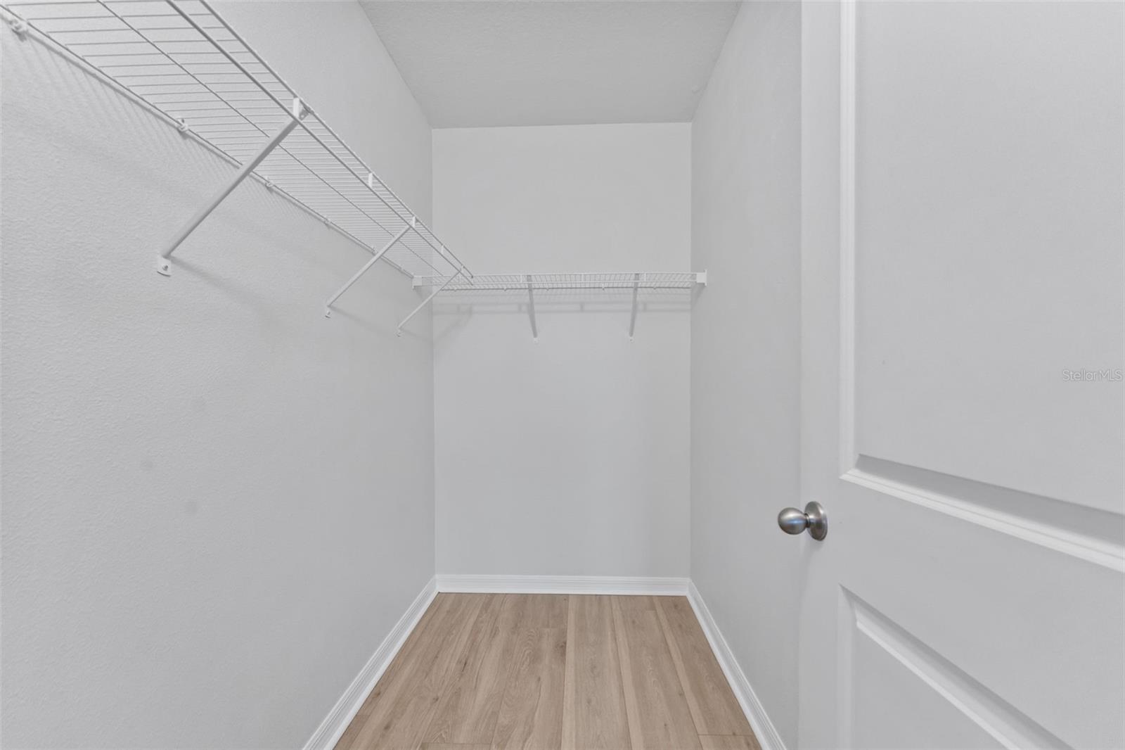 Image 21 of 35 For 10918 Trailing Vine Drive