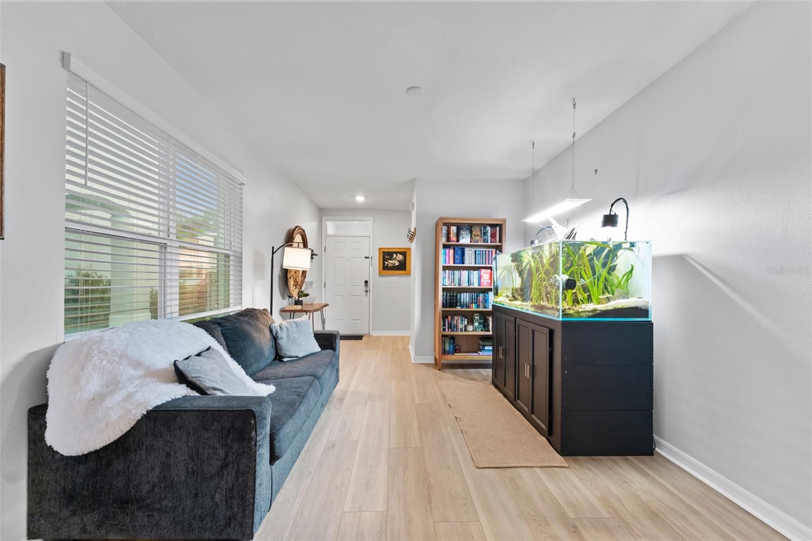 Image 5 of 35 For 10918 Trailing Vine Drive