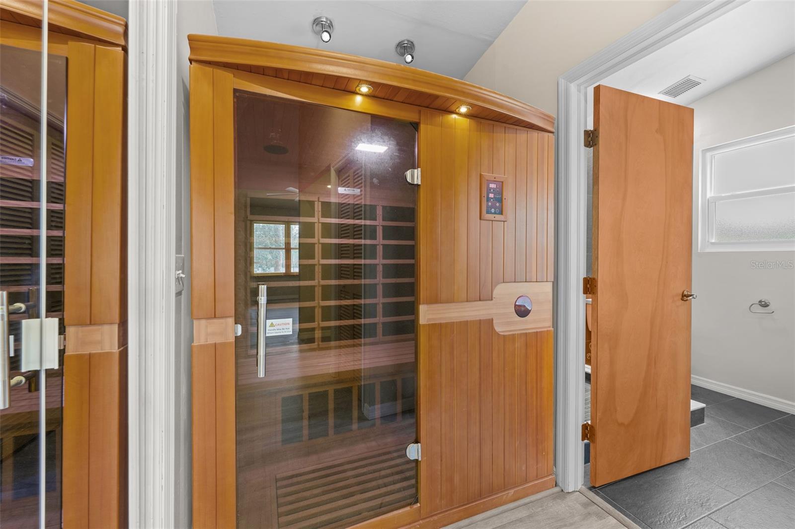 Image 16 of 44 For 1550 Chateau Wood Drive