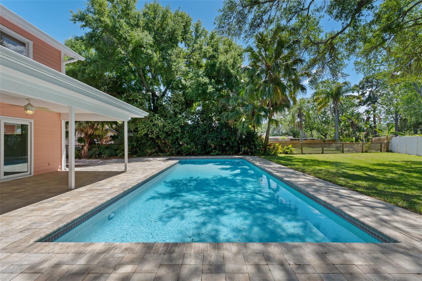 Image 31 of 44 For 1550 Chateau Wood Drive