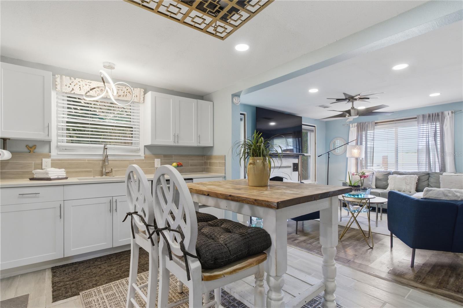 Image 13 of 31 For 4831 Fairfield Avenue S