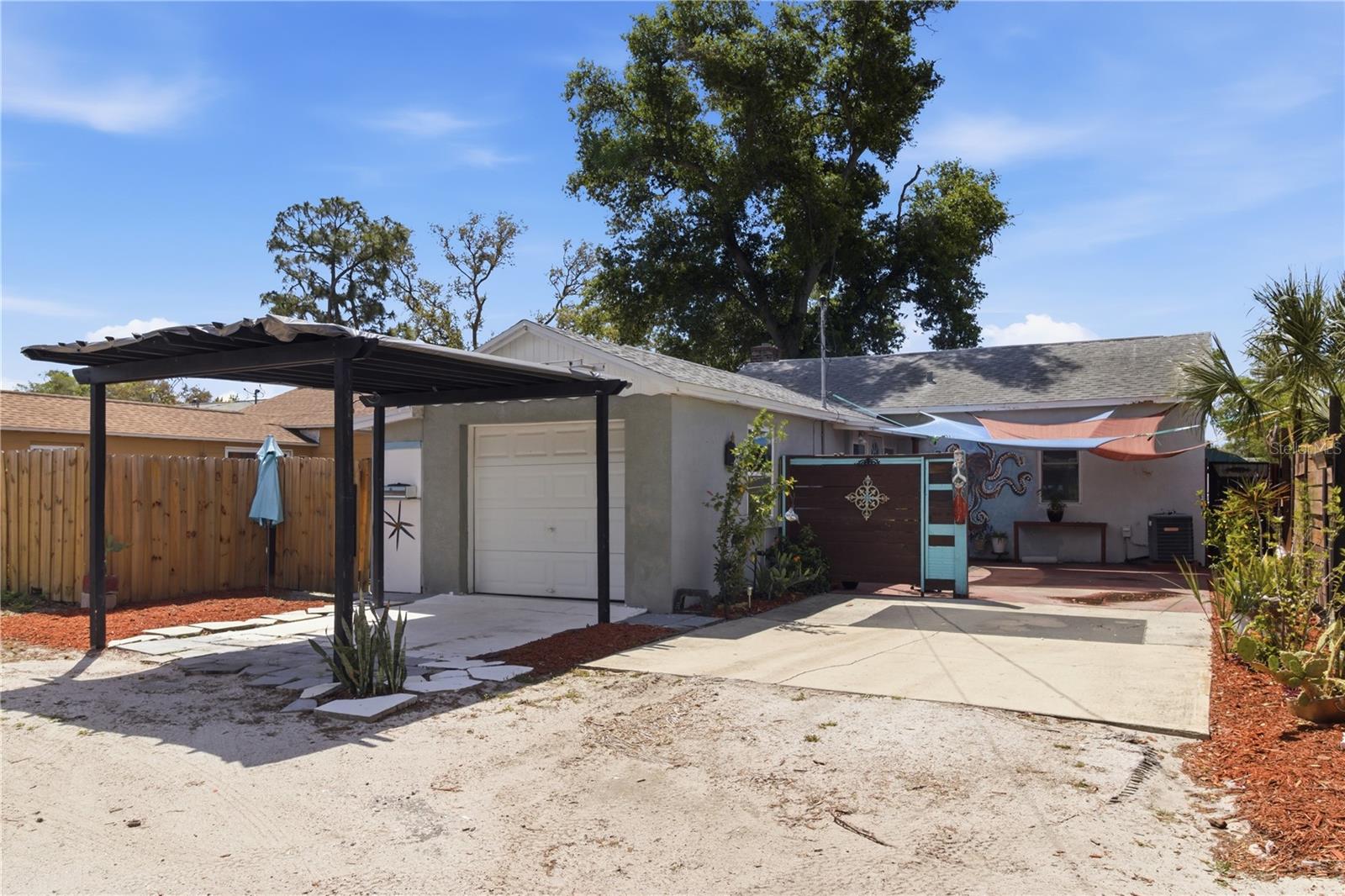 Image 26 of 31 For 4831 Fairfield Avenue S