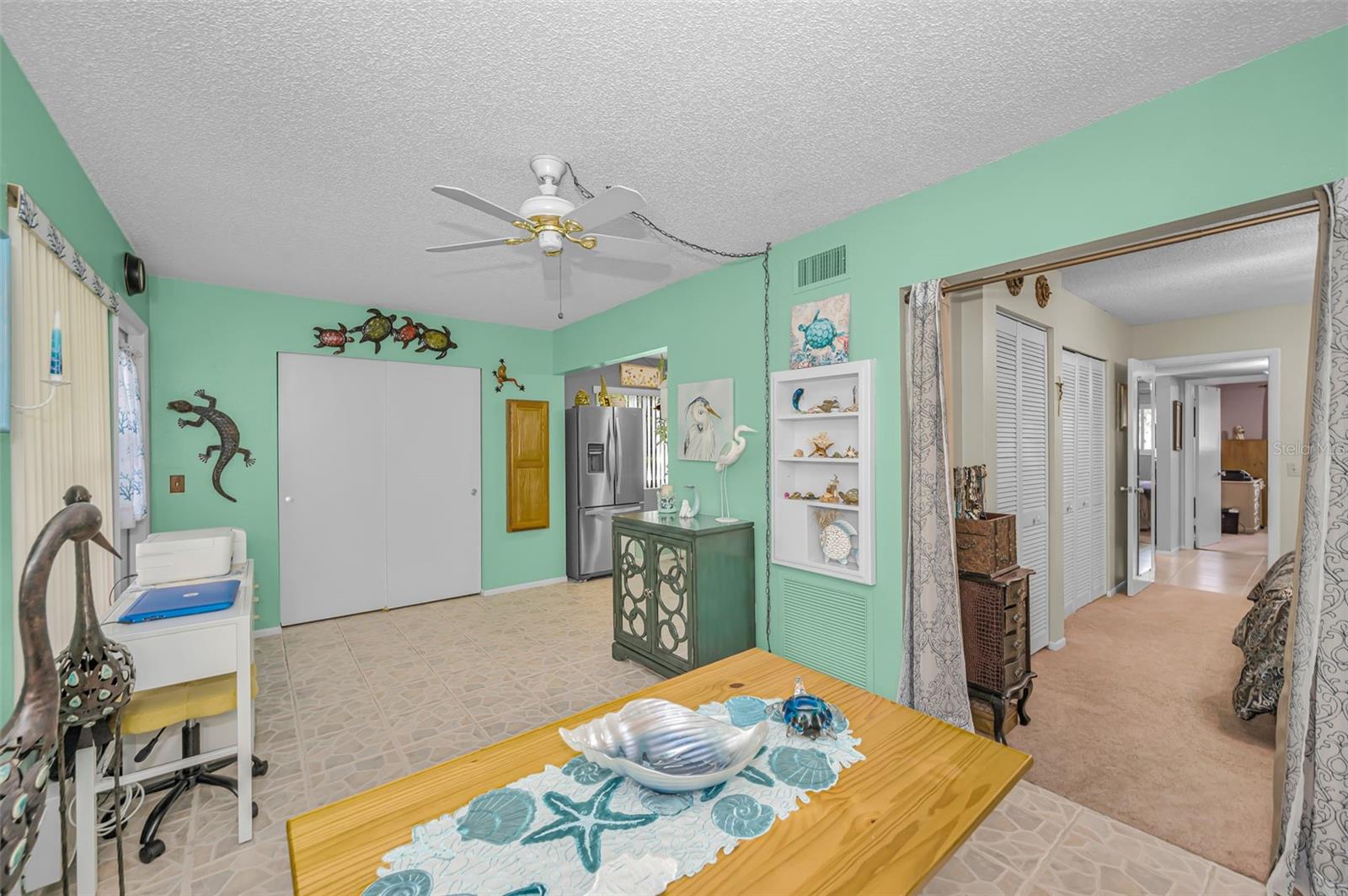 Image 23 of 100 For 2361 Jamaican Street 25