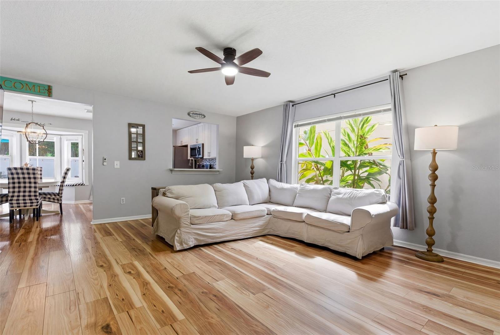 Image 10 of 41 For 5805 Meadowpark Place