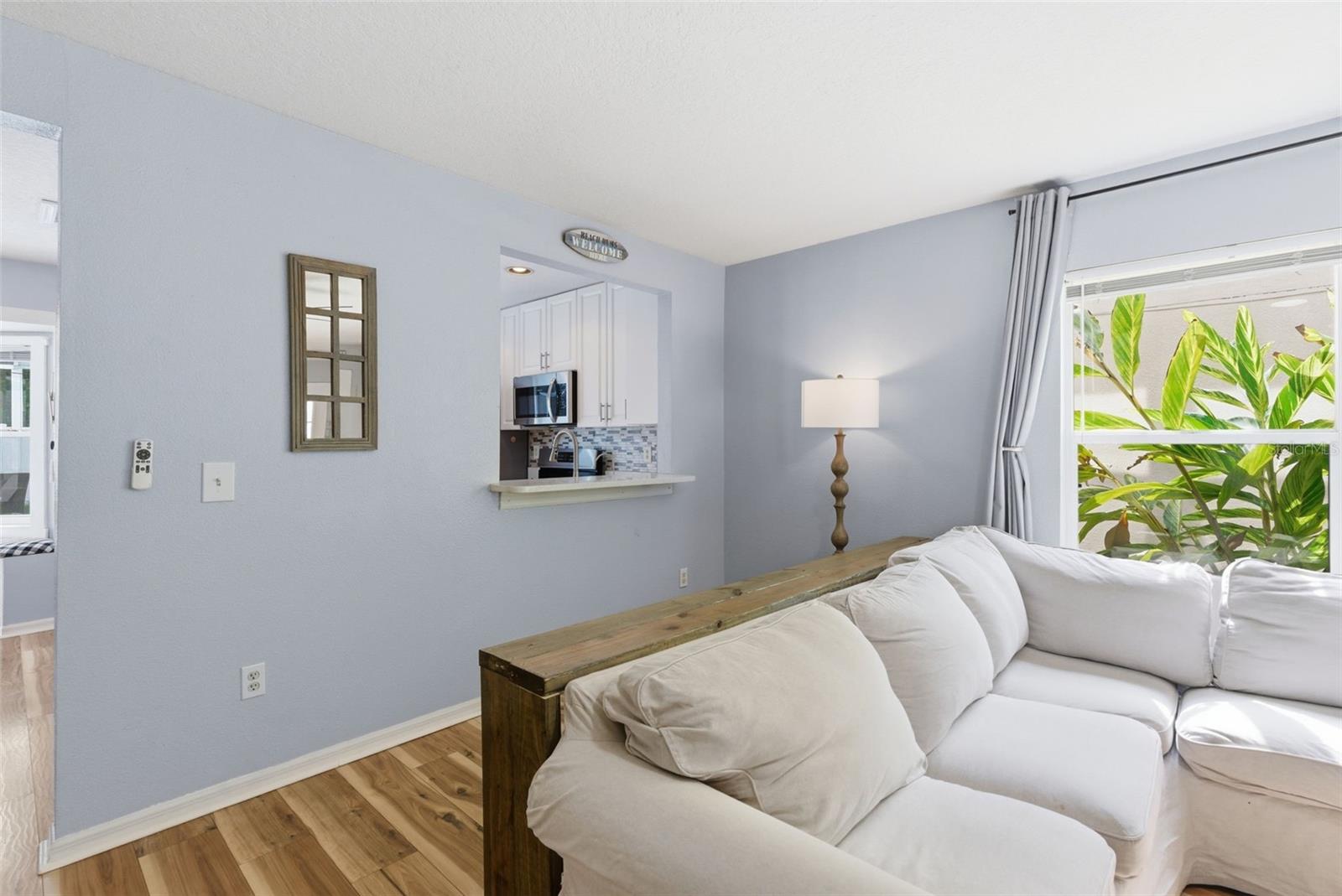 Image 13 of 41 For 5805 Meadowpark Place