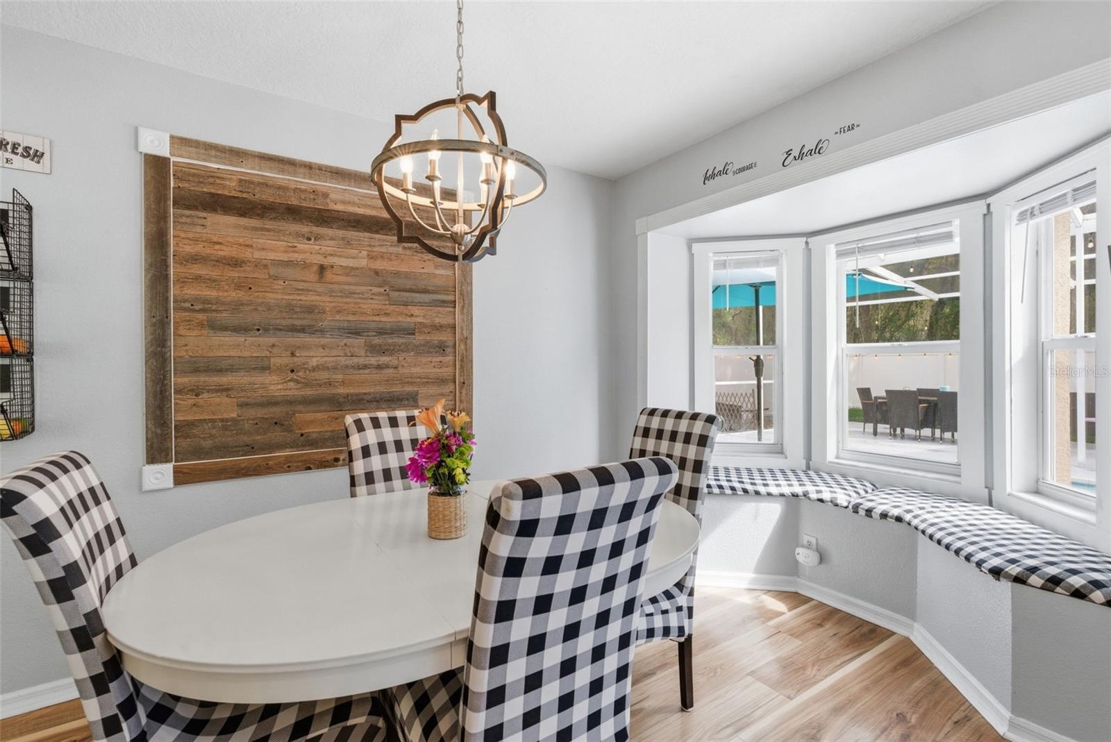 Image 15 of 41 For 5805 Meadowpark Place