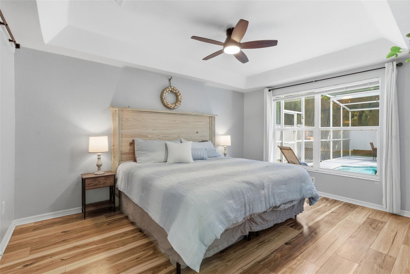 Image 18 of 41 For 5805 Meadowpark Place