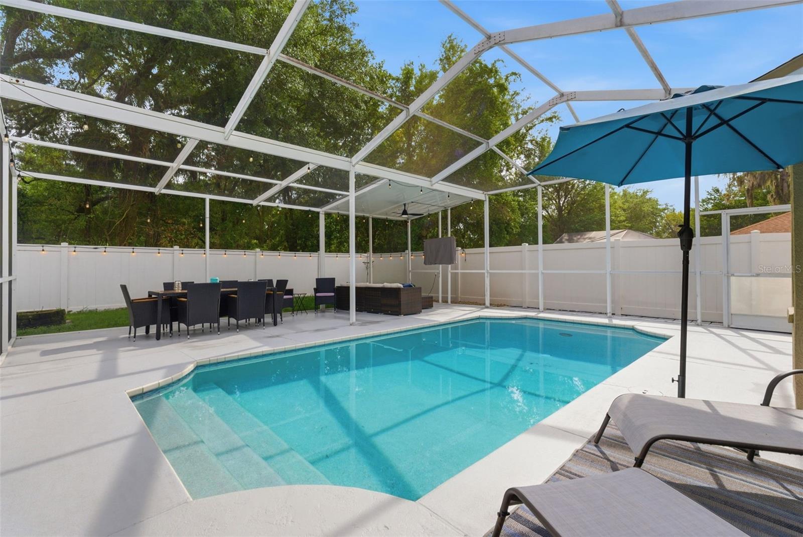 Image 24 of 41 For 5805 Meadowpark Place