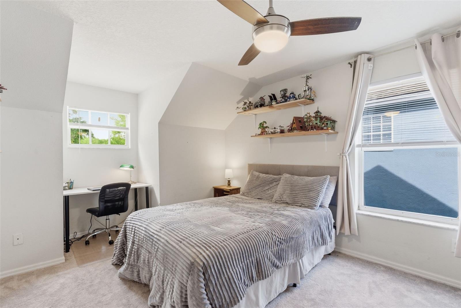 Image 28 of 41 For 5805 Meadowpark Place