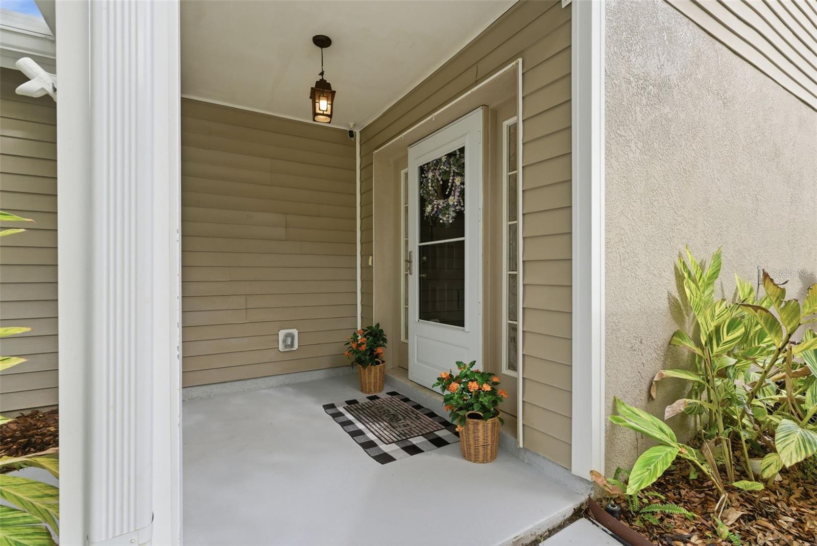 Image 7 of 41 For 5805 Meadowpark Place