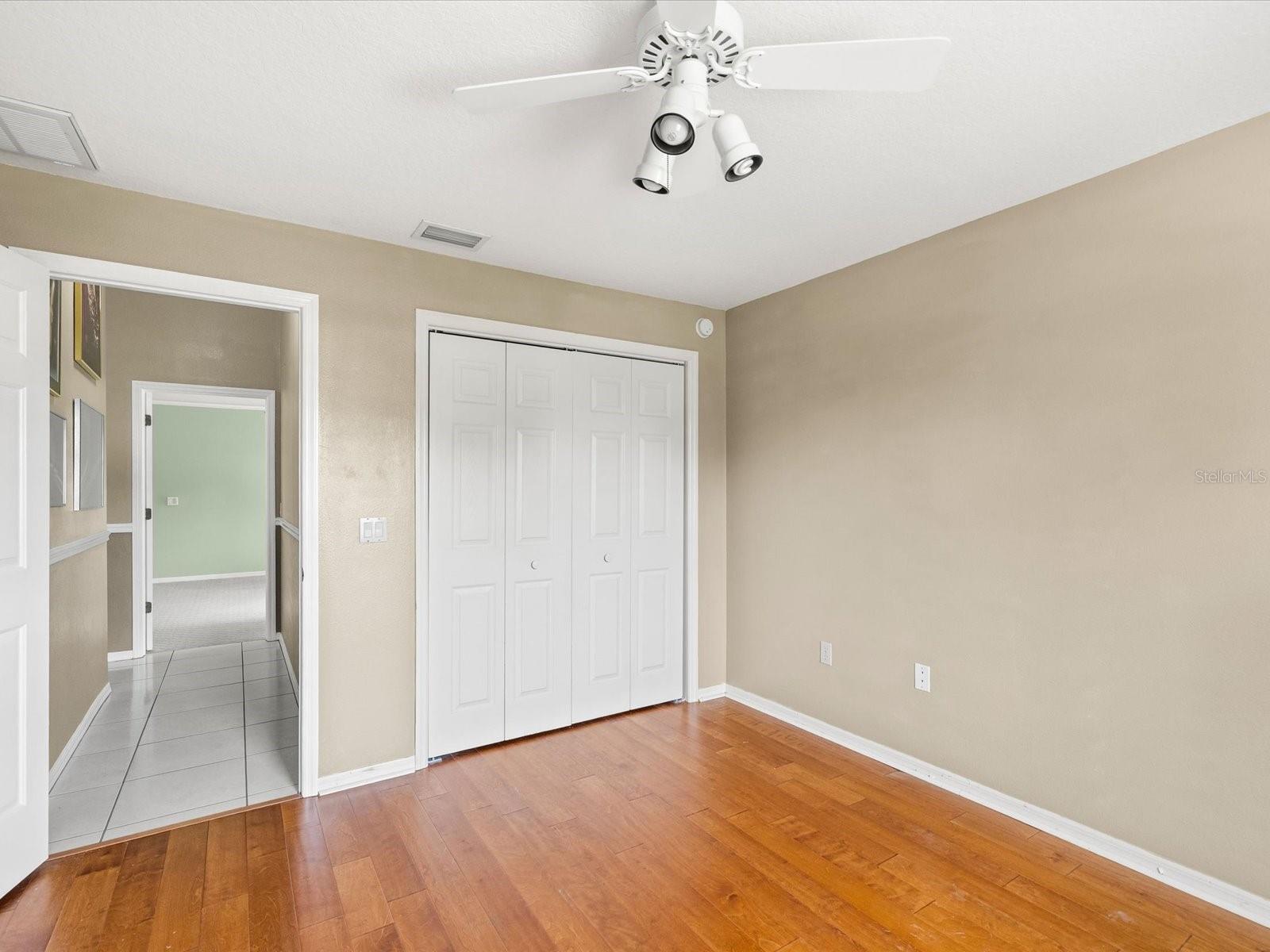 Image 23 of 63 For 18602 Winding Oaks Boulevard