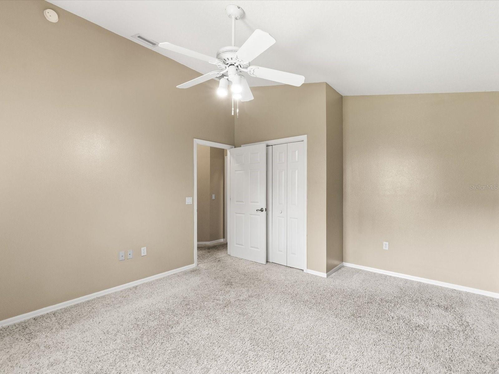 Image 33 of 63 For 18602 Winding Oaks Boulevard