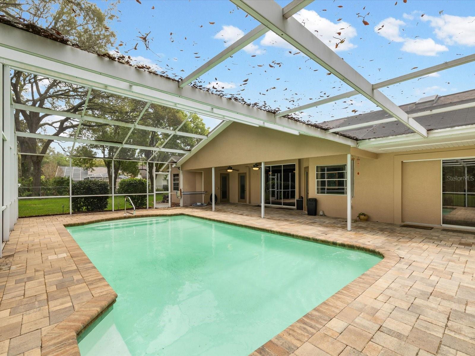 Image 42 of 63 For 18602 Winding Oaks Boulevard