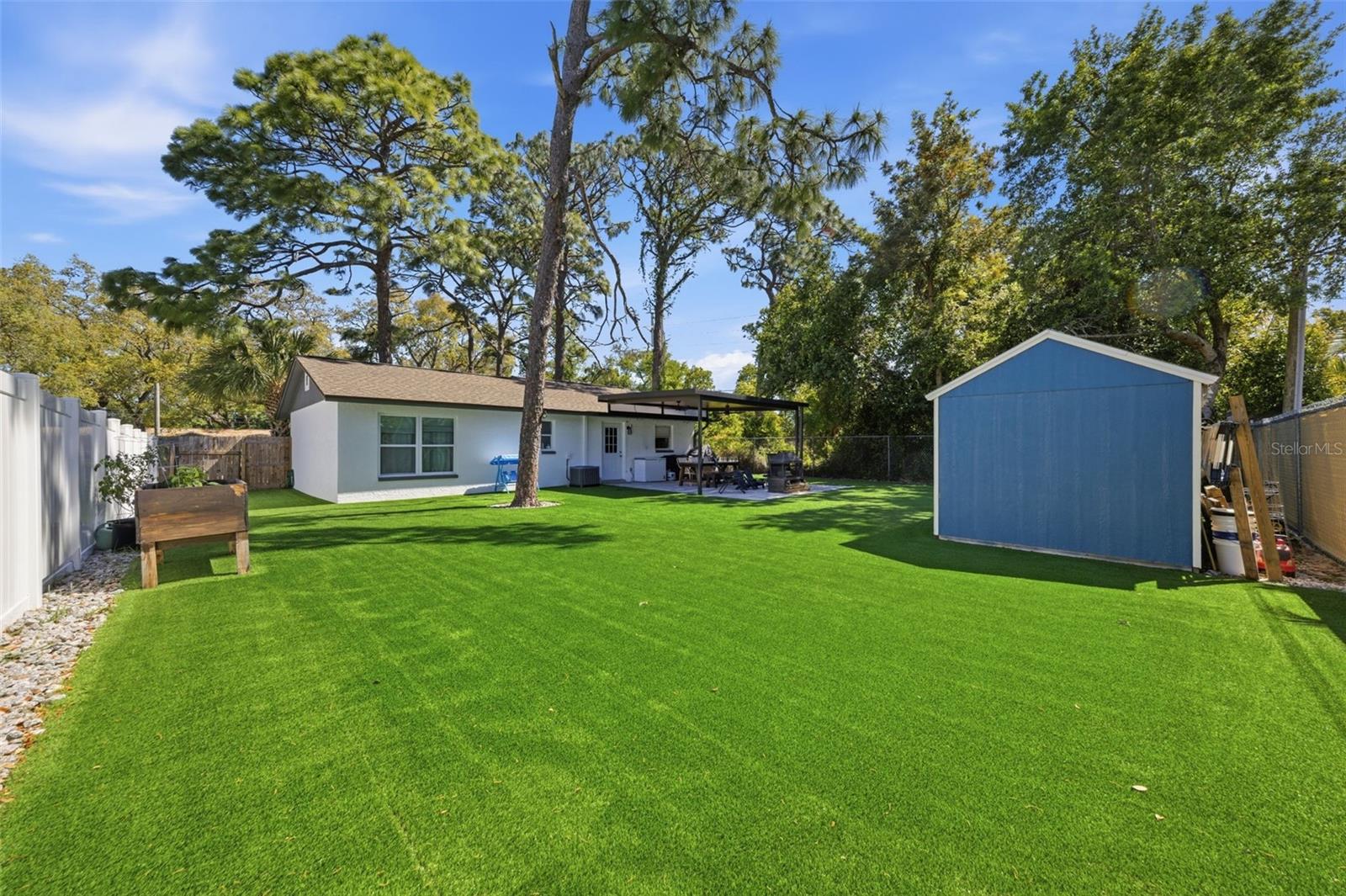 Image 27 of 27 For 720 Locust Street