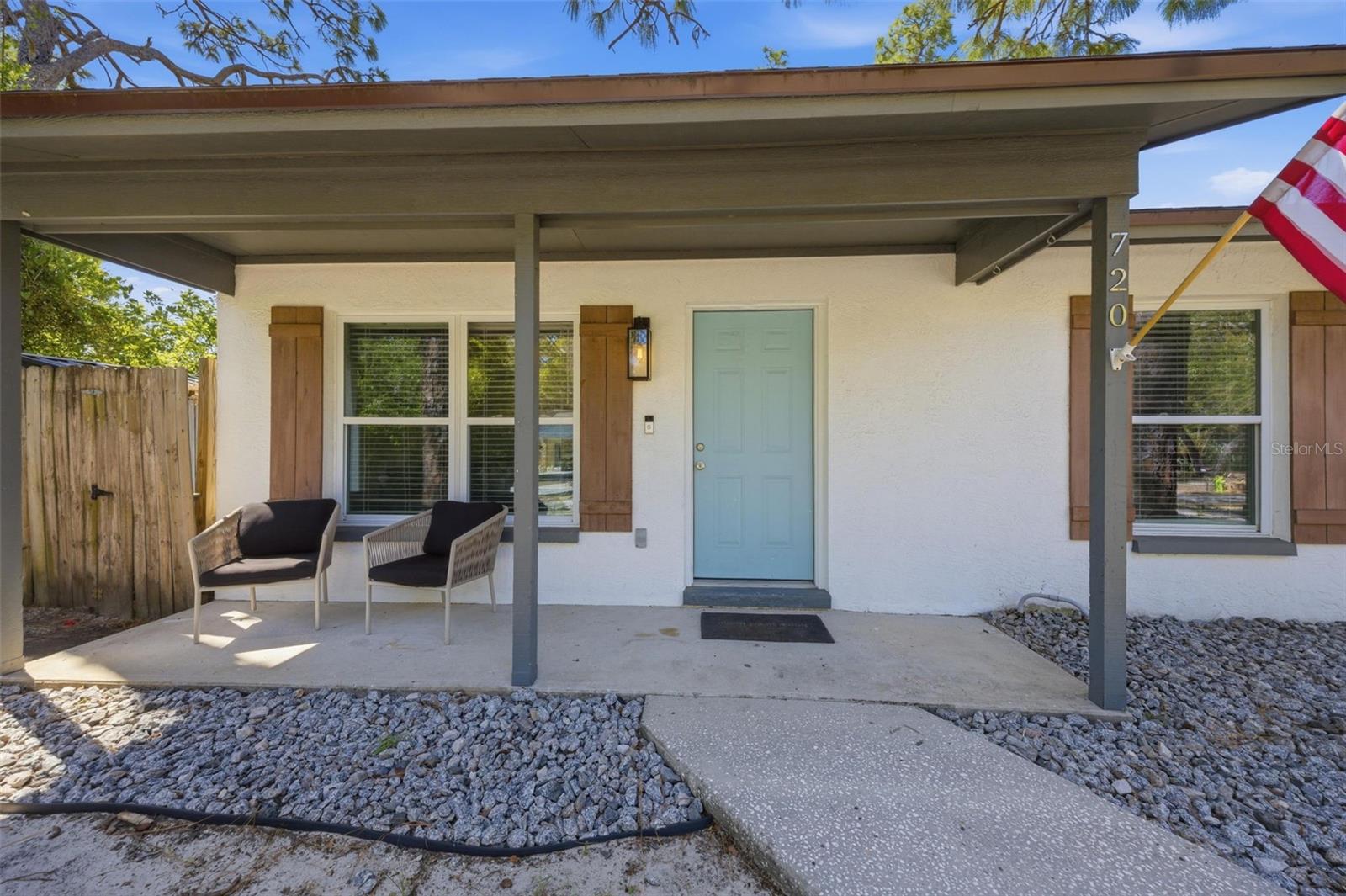 Image 3 of 27 For 720 Locust Street