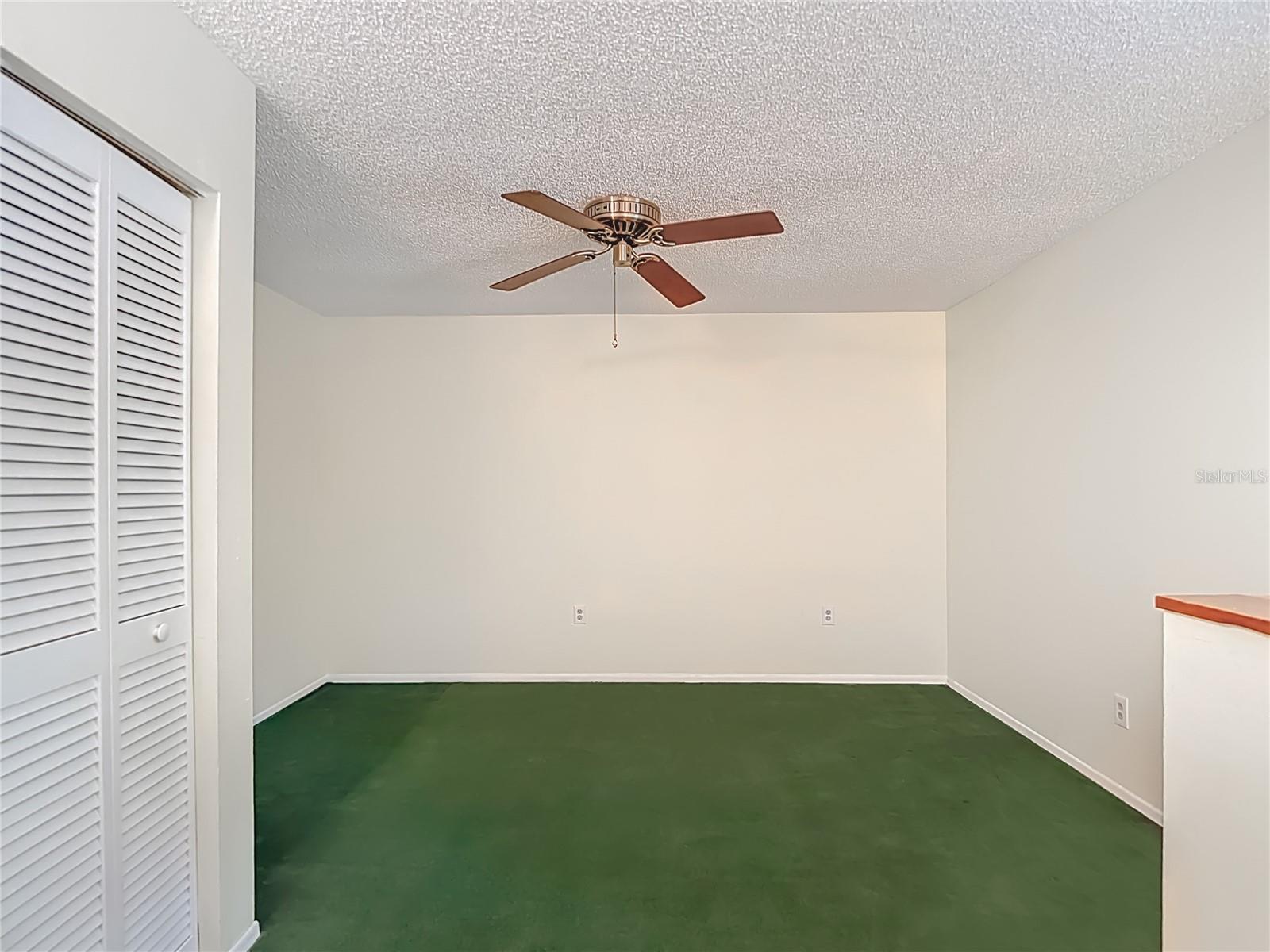 Image 23 of 53 For 16851 Le Clare Shores Drive