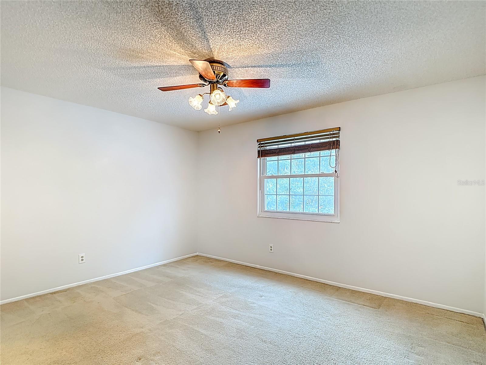 Image 28 of 53 For 16851 Le Clare Shores Drive