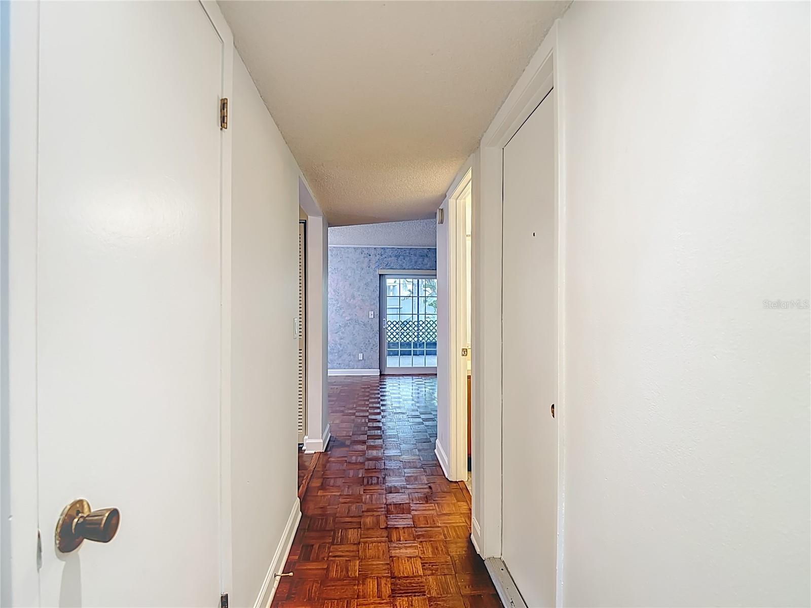 Image 4 of 53 For 16851 Le Clare Shores Drive