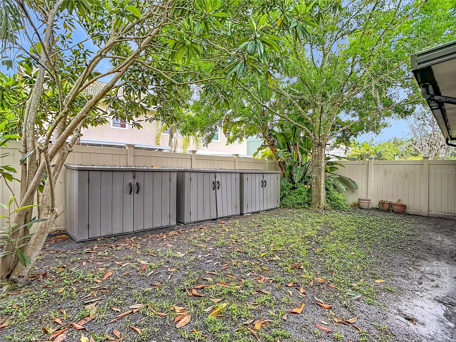 Image 41 of 53 For 16851 Le Clare Shores Drive