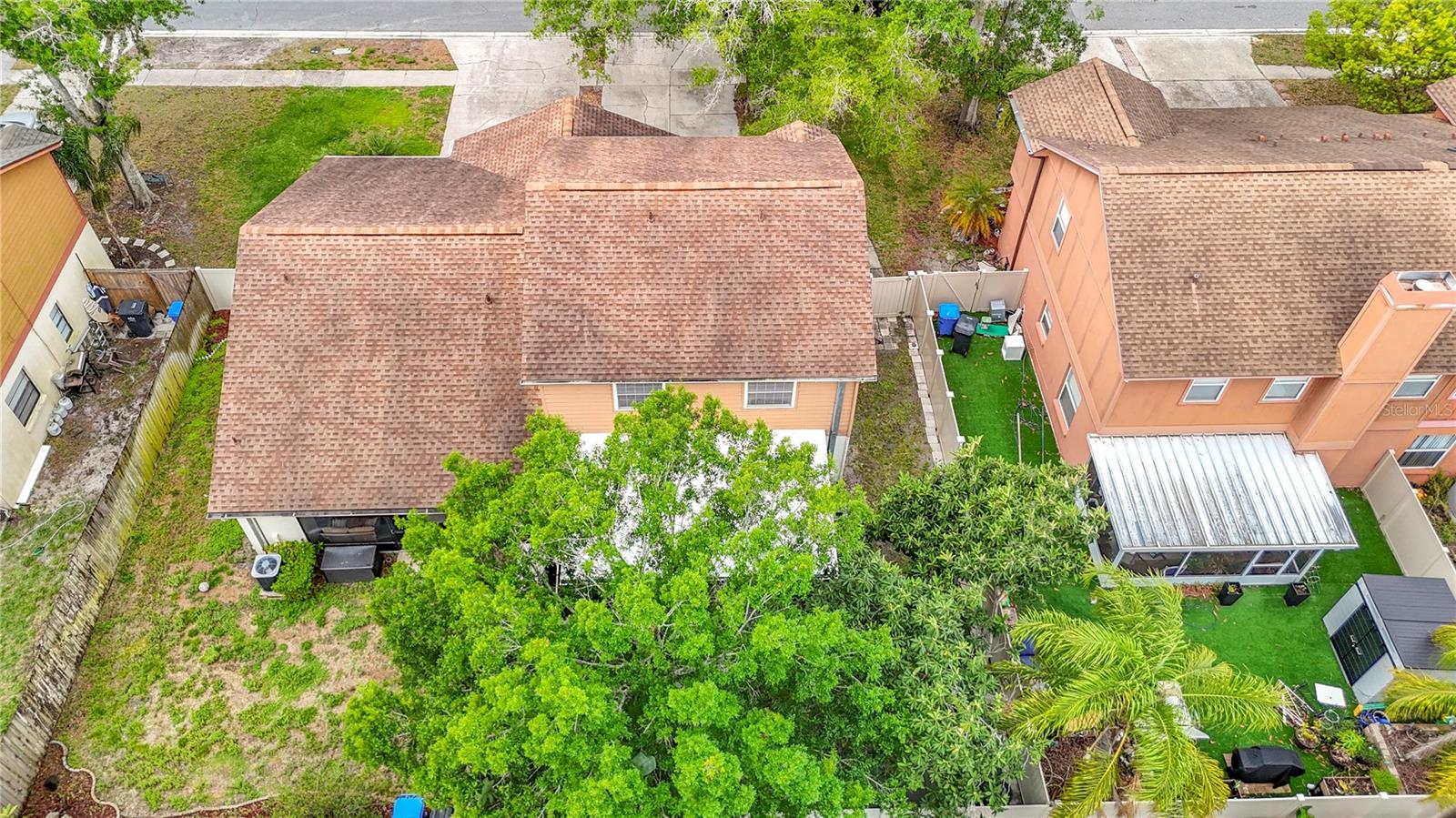 Image 46 of 53 For 16851 Le Clare Shores Drive