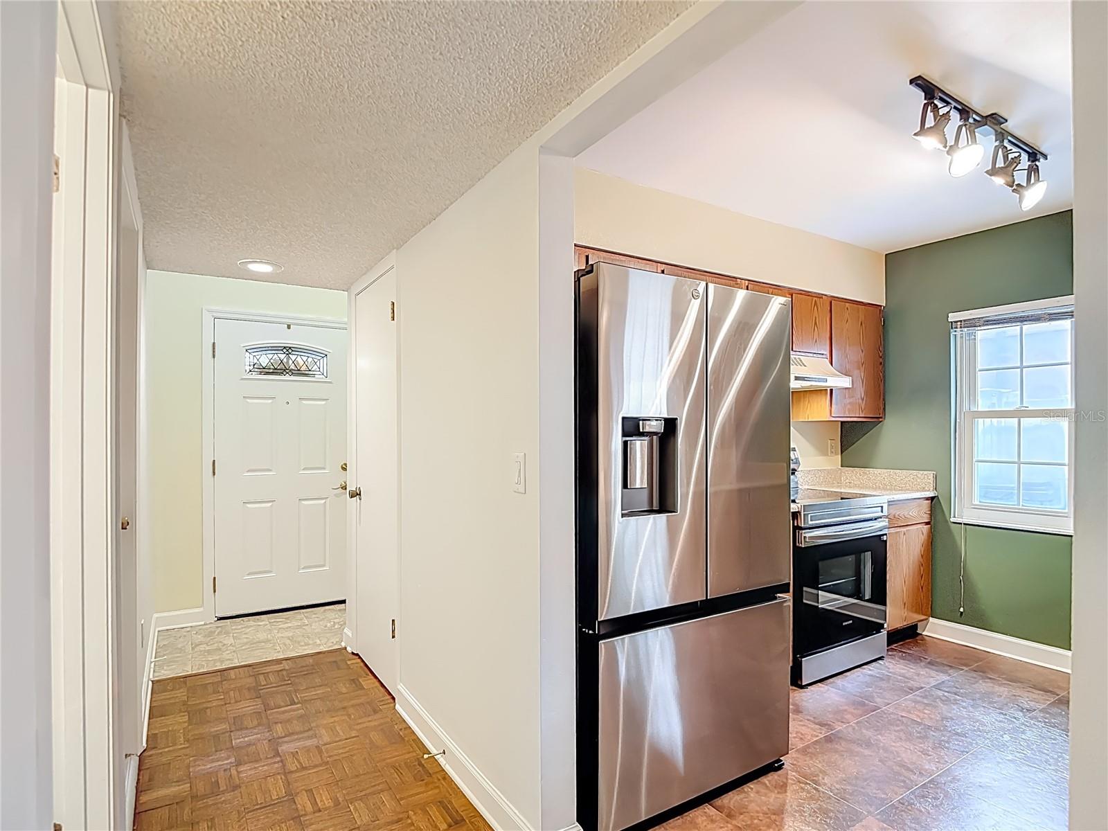 Image 5 of 53 For 16851 Le Clare Shores Drive