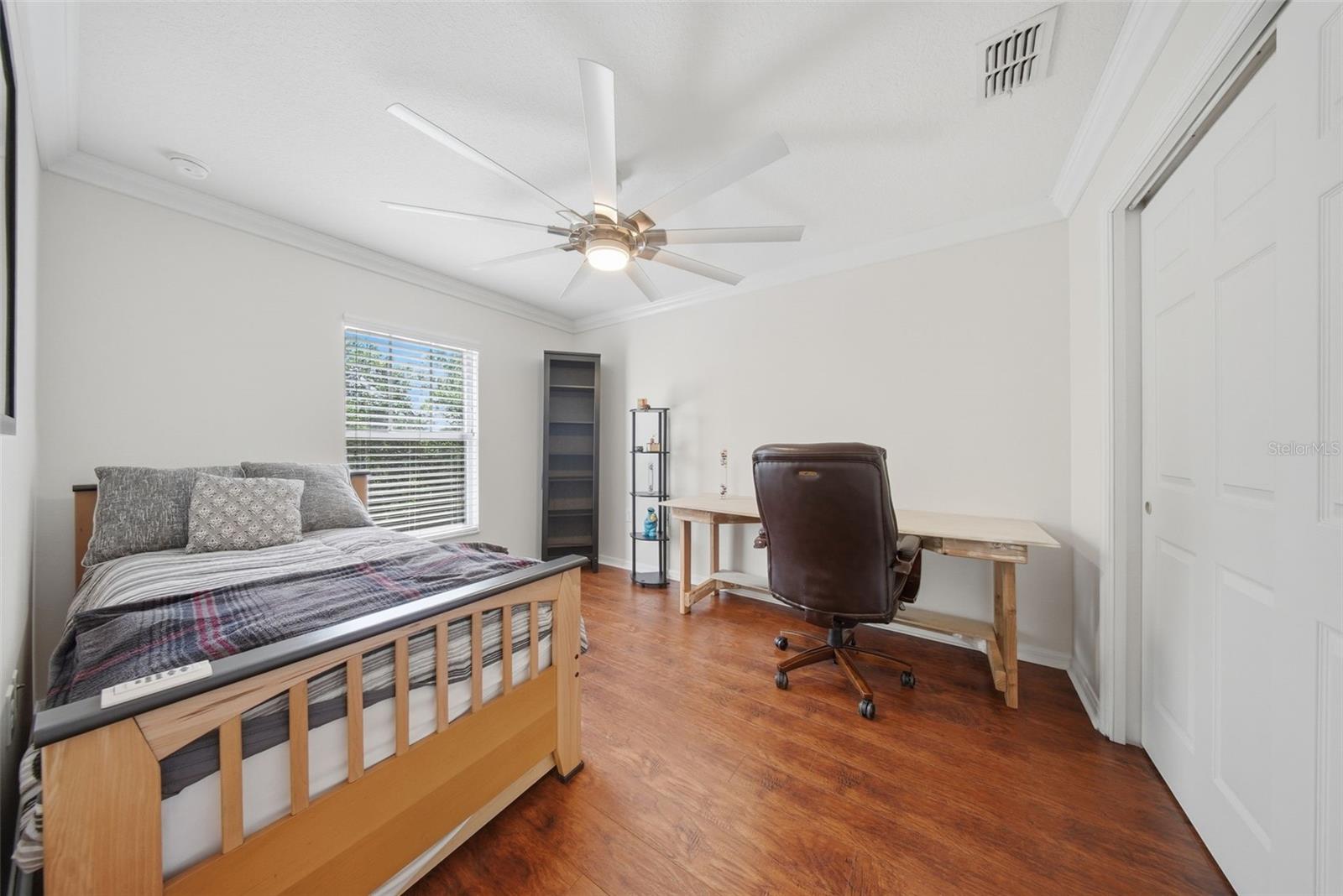 Listing photo id 27 for 20115 Indian Rosewood Drive