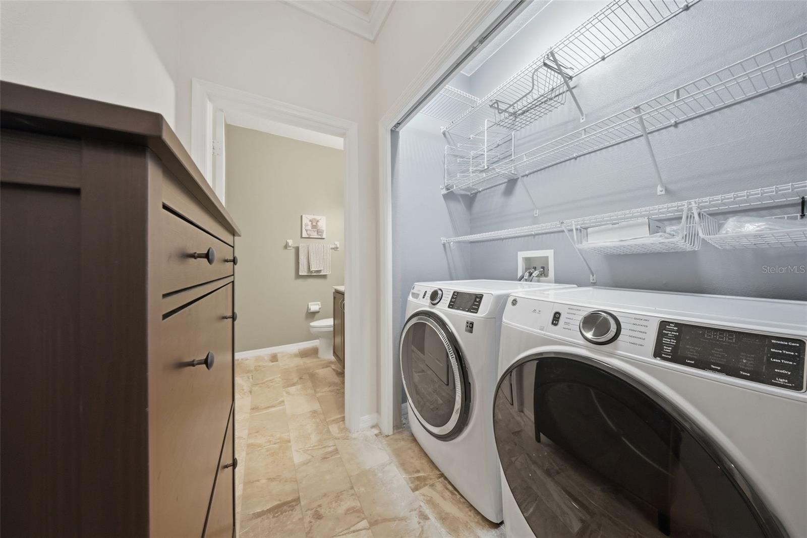 Listing photo id 29 for 20115 Indian Rosewood Drive