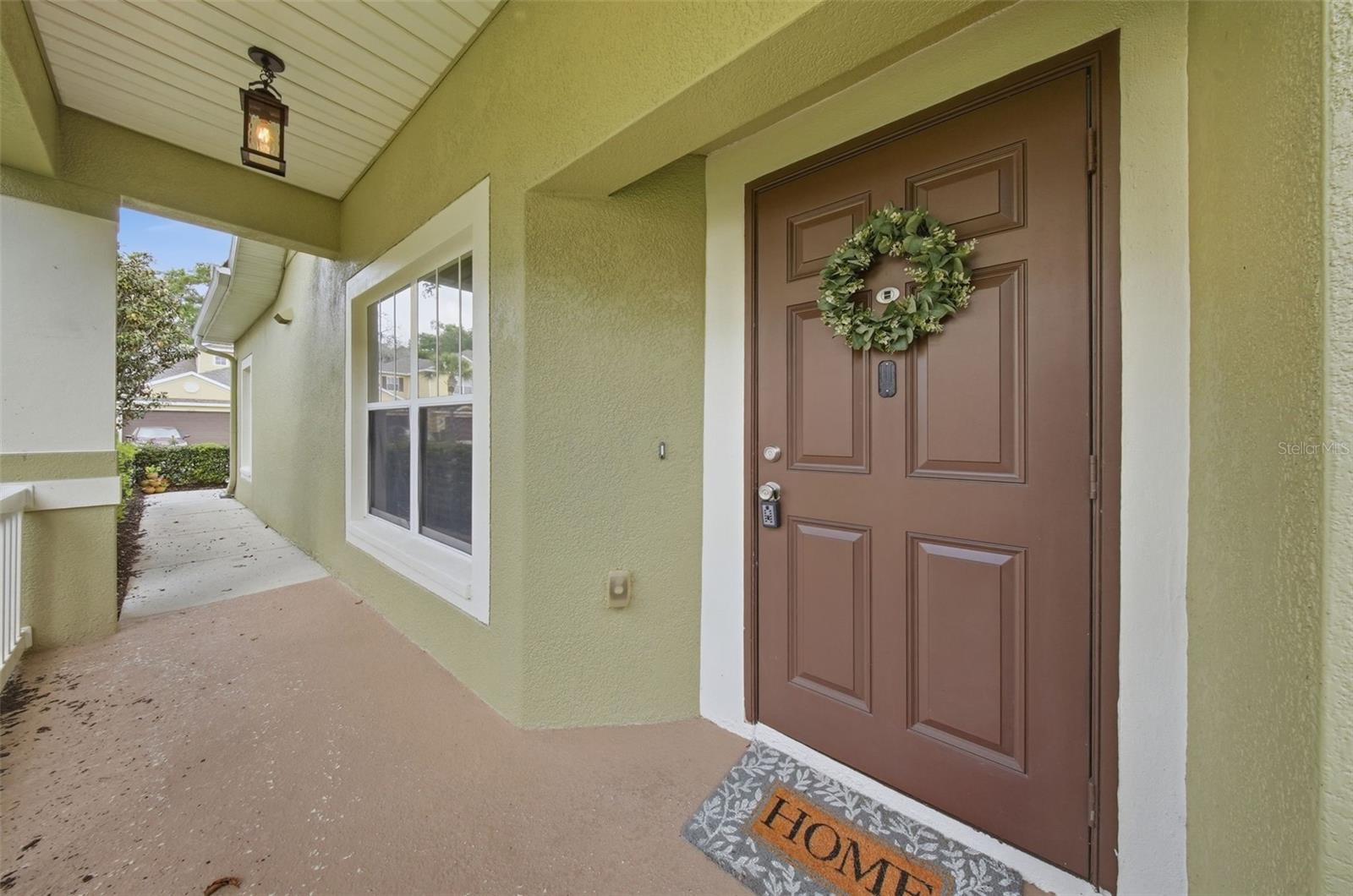 Listing photo id 2 for 20115 Indian Rosewood Drive