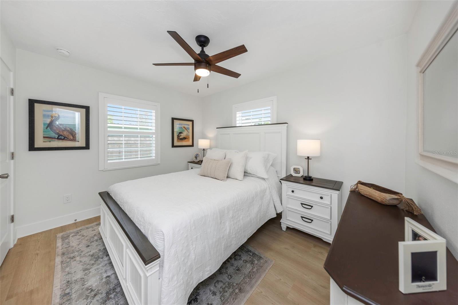 Image 19 of 42 For 550 80th Avenue